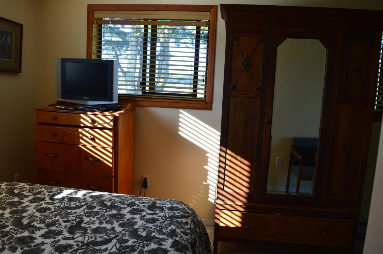 Estuary House Reflexology B&B Courtenay Extérieur photo